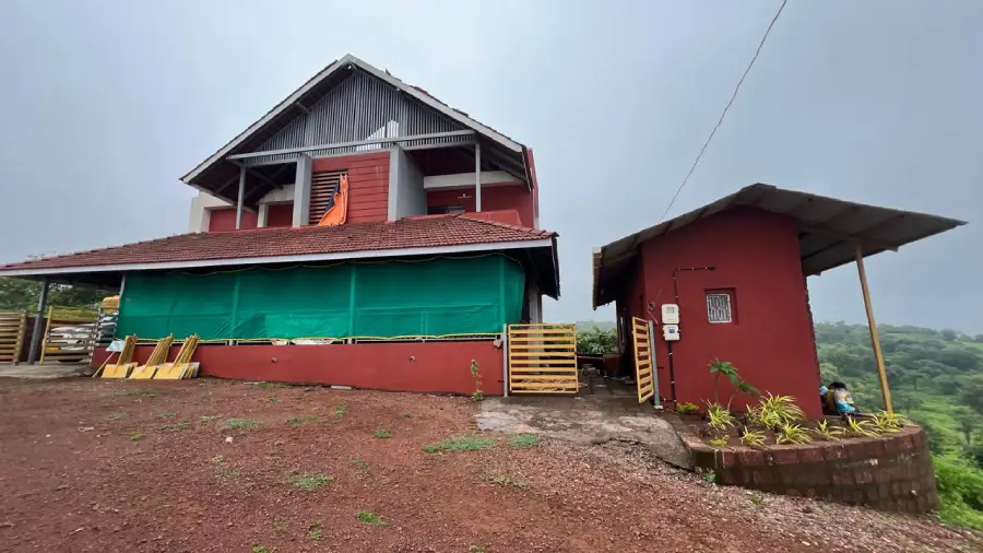 Ready sea view villa exterior near Dapoli beach